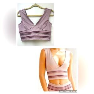 Free People Movement | Kiss From A Rose Top
Size: medium